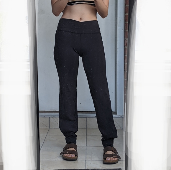 Lululemon jogger tights, black, size 6 - Picture 2 of 7